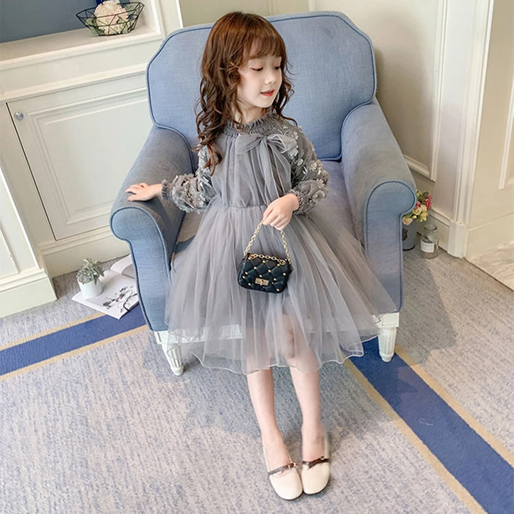 

Girls autumn and winter dress 20 new children little girl long sleeve dress web celebrity bouffant gauze princess skirt