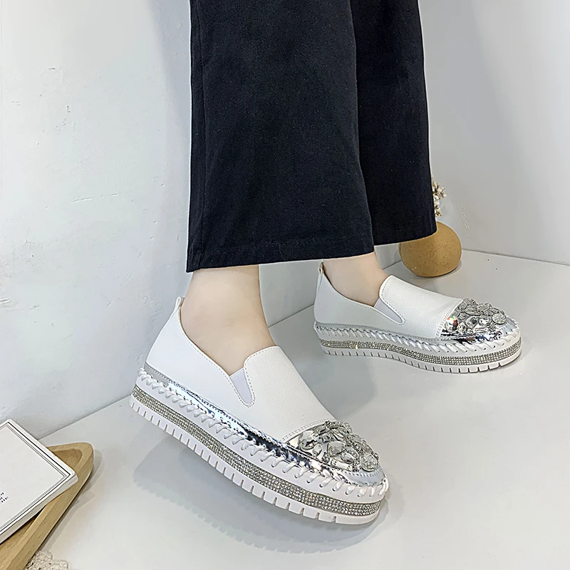 

Spring Autumn Women Flat Platform Loafers Ladies Shoes Woman Slip On Women's White Casual Shoes