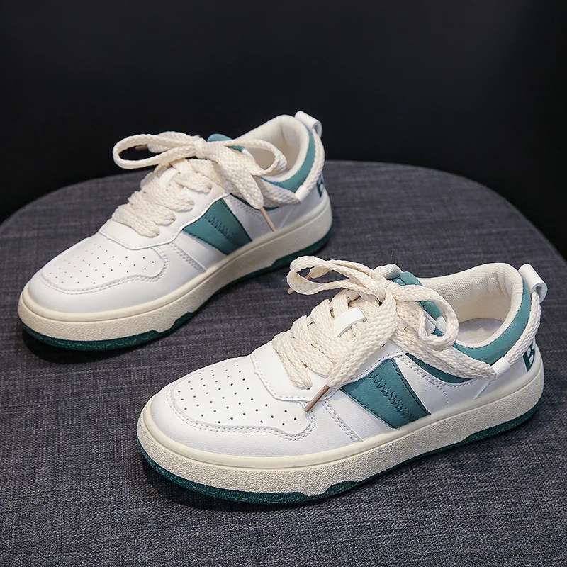 Women Shoes Fashion Sneakers Woman Casual Loafers Flats Four Seasons Shoes Ladies White Shoes Student Skateboard Brand Quality