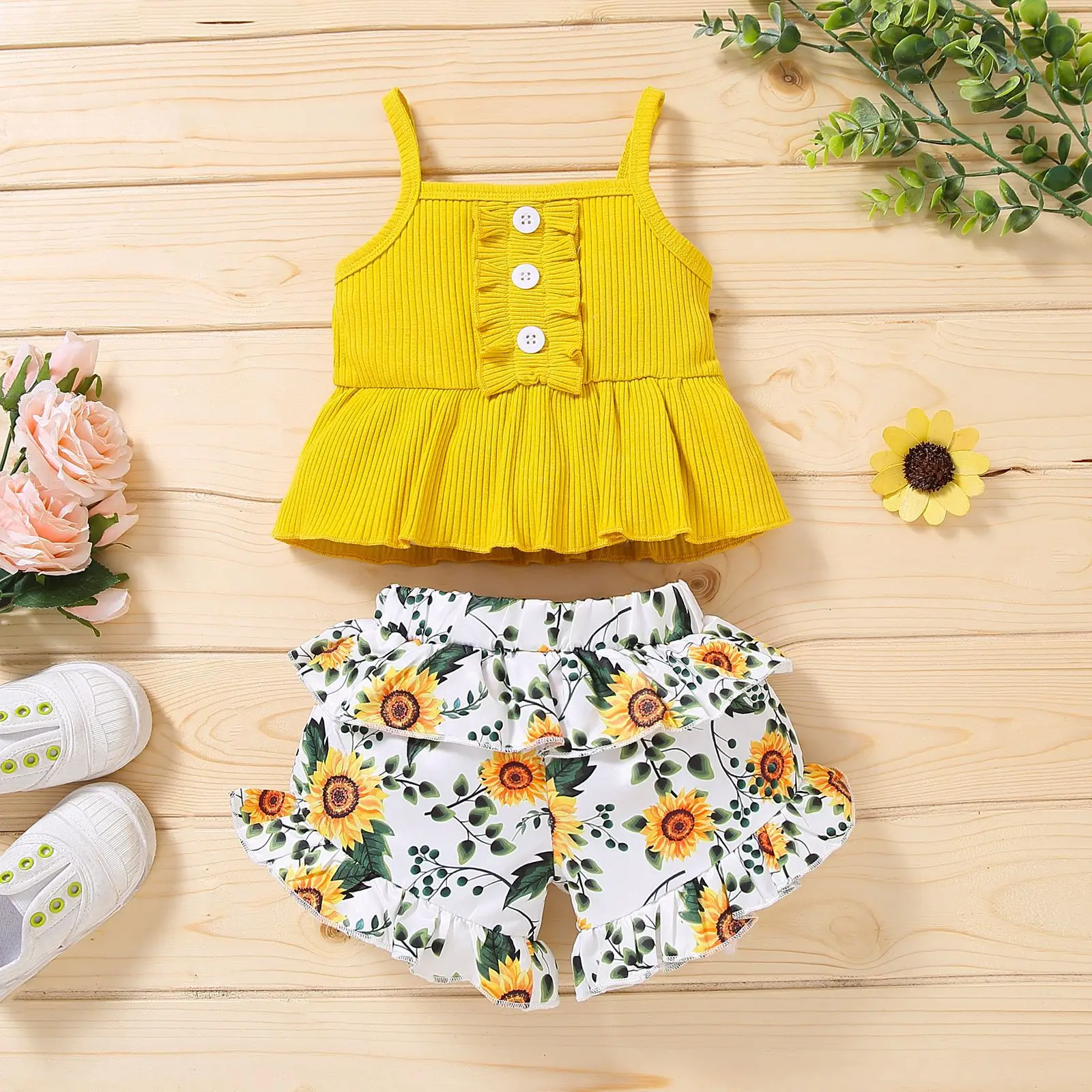 

2021 Summer New Girl Clothes Fashion Sleeveless Girl Sling T-shirt + Printed Shorts Toddler Girl Sets Kids Girls' Clothing Sets