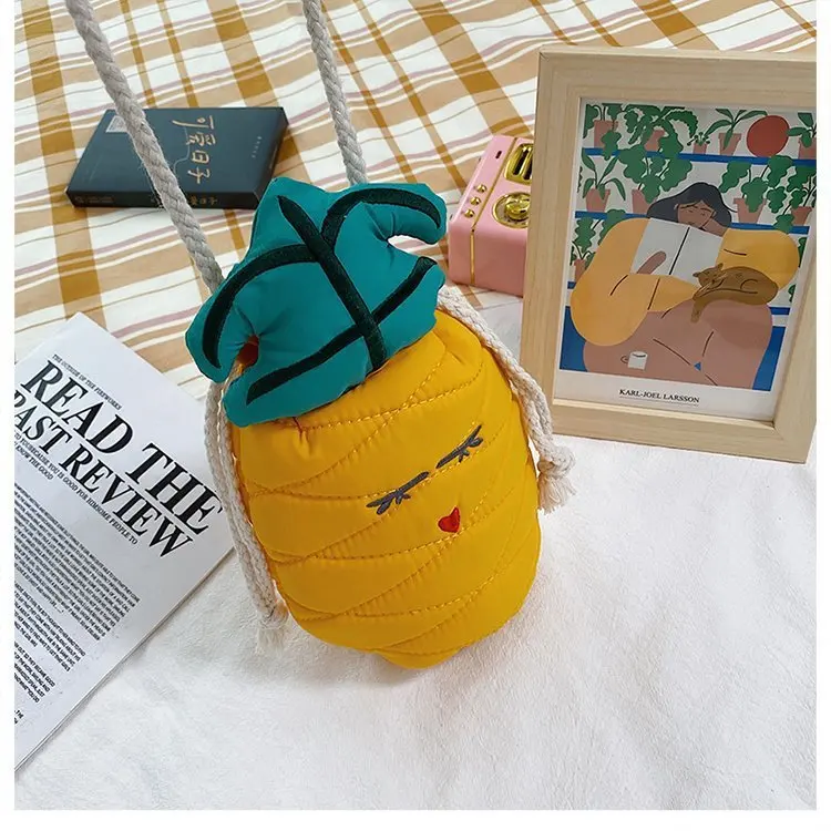 

Женская сумка-мешок на шнурке с фруктовым принтом, сумки, женские сумки на плечо с изображением клубники, ананаса, маленькая сумка-мессендже...