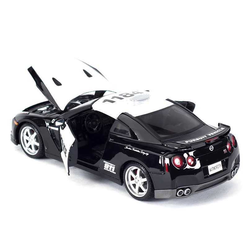 Maisto 1:24 Nissan 2009 GT-R R35 спортивный автомобиль статические литые автомобили