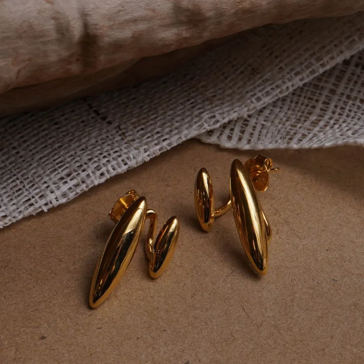 

Cool Irregular Stud Earrings For Women Cool Elegant Personality Design Metal Gold Earring Ladies Charms Ear Jewellery Gift