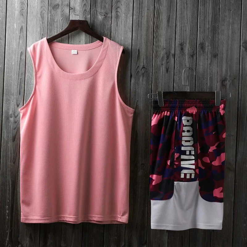 

Sportswear & Accessories