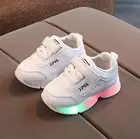 Детские повседневные кроссовки со светодиодной подсветкой, для мальчиков и девочек, весна 2021, мультяшная спортивная обувь с подсветкой, модные светящиеся ботинки