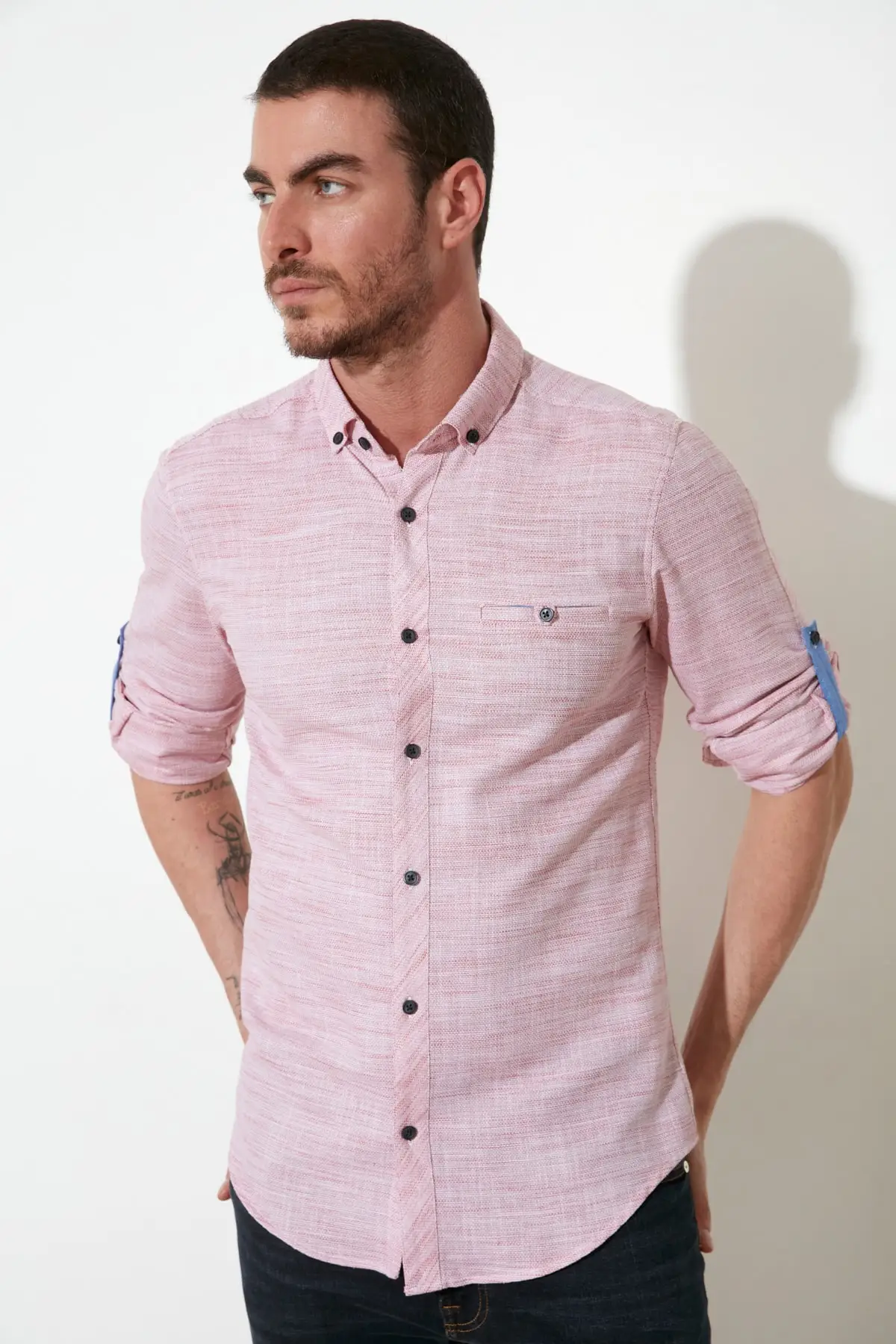 

Trendyol Male Button Collar Fileto Pockets Epaulets Slim Fit Shirt TMNSS20GO0139