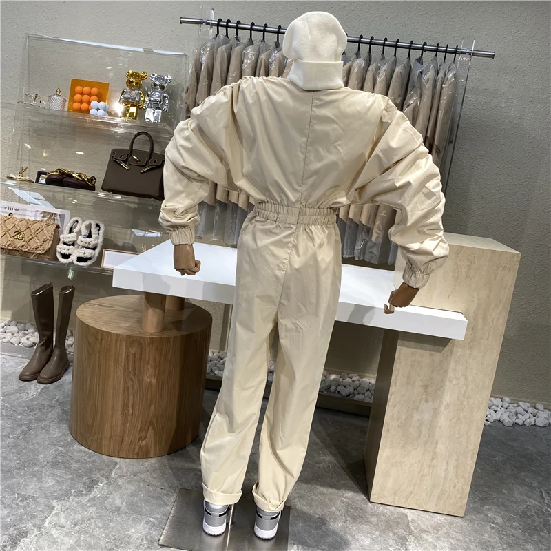 

Fashion V-neck Bat Lantern Sleeve Jumpsuit 2021 New Temperament High Waist Show Thin Straight Leotard Jumpsuit