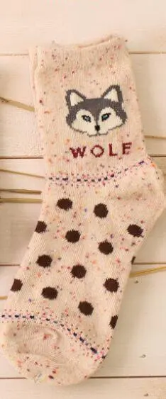 wolf khaki Милые теплые носки с рисунками животных; женские новые японские Носки с рисунком оленя, кота, лисы, волка; шерстяные смешанные дышащие носки; сезон осень-зима - Цвет: wolf khaki