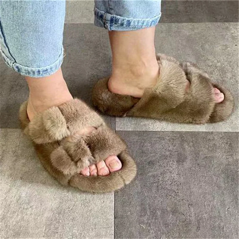 

Mink Slippers European Stand Women's Real Mink Fur Slippers Fashion Ladies Furry Slippers Girls Flat Slippers Outside