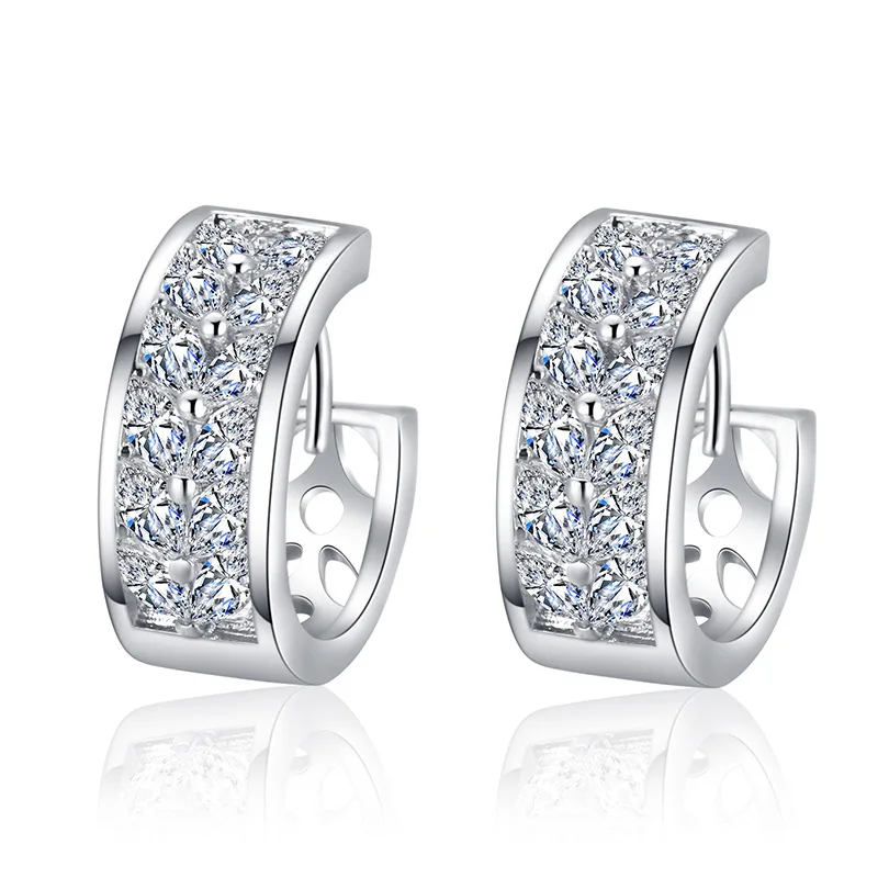 

European and American Simple Atmospheric Fashion Popular OL Star Street Pat Earrings Special Heating Explosive