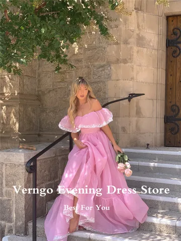 Verngo Pink A Line Grid Princess Long Prom Dresses Off Shoulder Sleeves White Lace Evening Gowns Garden Country Robes 2021