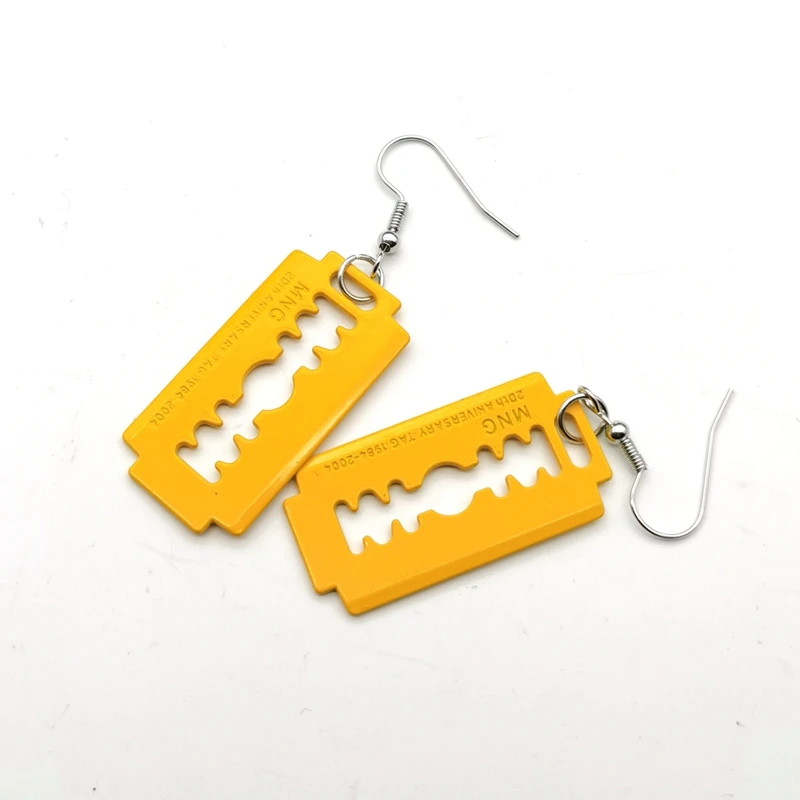 

Colorful Razor Blade Pendant Earrings Fashion Zinc Alloy Colorful Long Earrings Party Jewelry Earrings Ladies Gifts