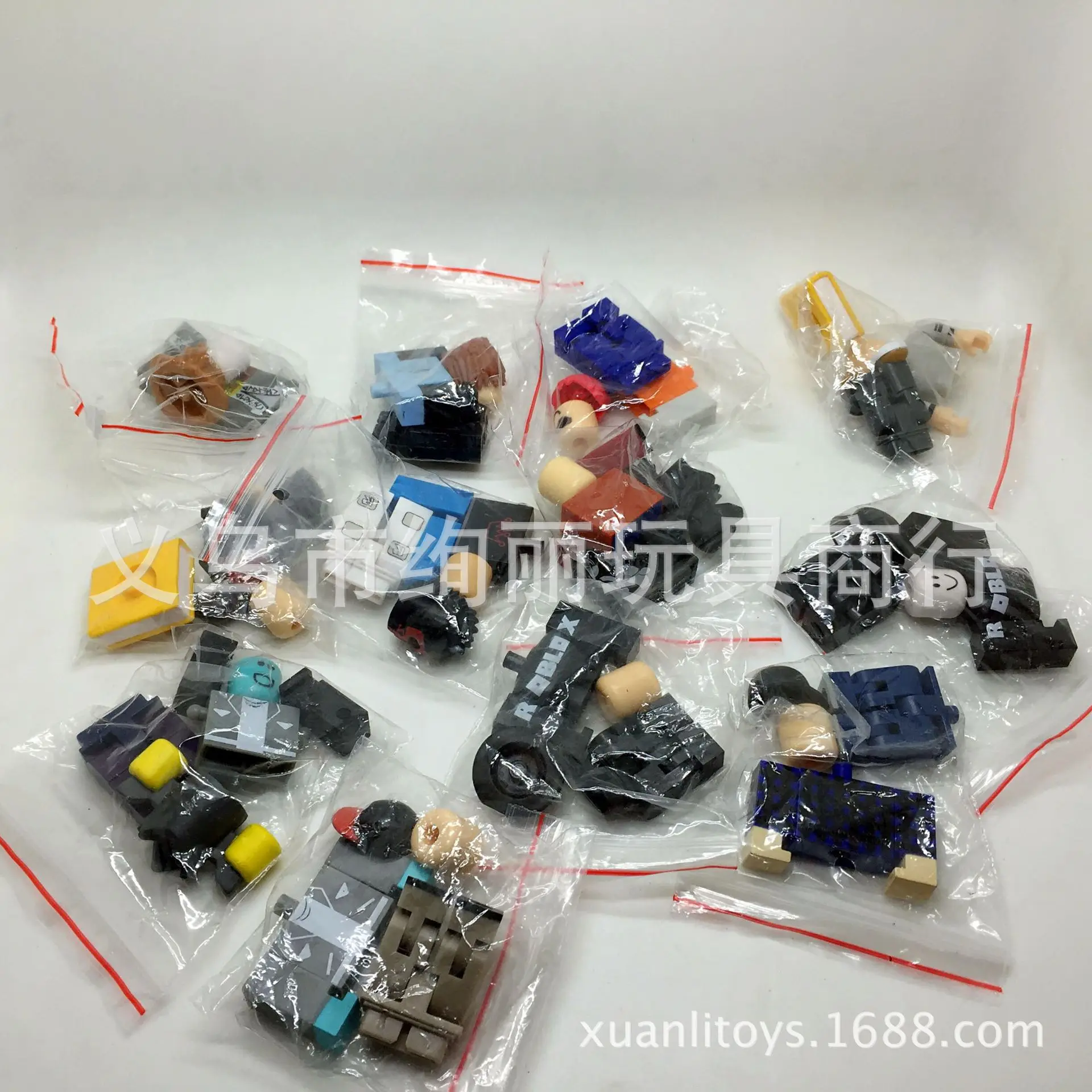 

10pcs/set ROBLOXs Action Characters Figures PVC Suite Doll Toys Anime Model Figurines for Decoration Collection Gift for Kids