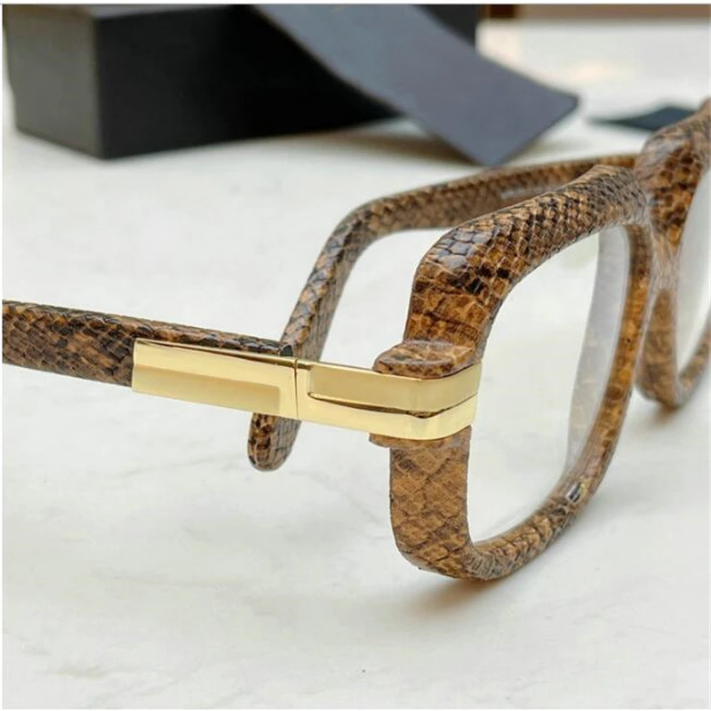 Woman in black snakeskin frame sunglasses Brand luxury glasses color changing mirror Fashion flat mirror