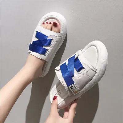 Летние сандалии на толстой подошве в Корейском стиле Пляжная обувь Новинка 2020