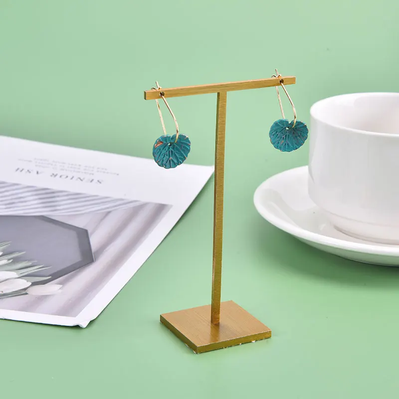 

Изысканные серьги в стиле художественного оформления в виде листьев лотоса, креативные ювелирные изделия в виде листьев, женские зеленые в...