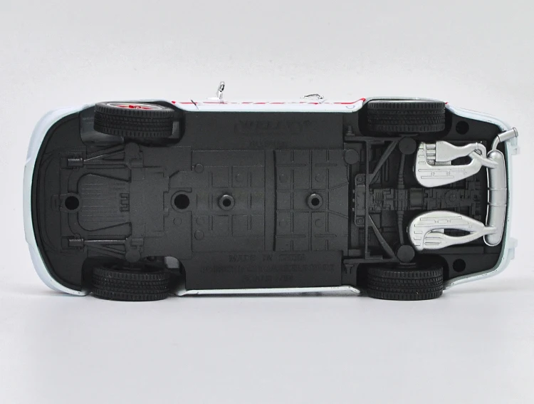 Модель автомобиля Welly 1/24 1:24 1973 Porsche 911 Carrera RS Спортивная литая модель игрушка на