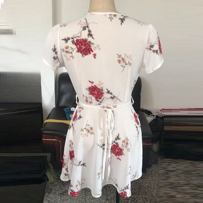 

Fashion Summer Women Dress Short Sleeve Print Dress Casual Floral Print Deep V-Neck Dress Short Mini Sexy Dress For Pary Clothes