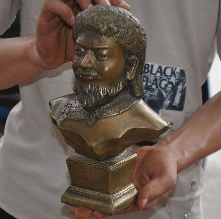 8 &quotстаринная китайская бронза юаней дороже Императора династии неба Чингисхан