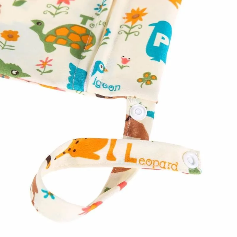 Детские Пеленки сумки Wetbag один карман изменение влажной мешок водонепроницаемый детский тканевый подгузник Органайзер сумка подвесная коляска сумка для хранения