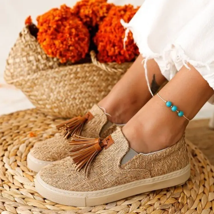 

Rhinestone Tassel Thick Bottom Tide Pumps Women's New Retro Large Size Fashion All-Matching Loafers ladies dress shoes