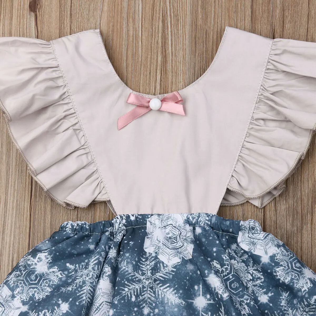 Новая Одежда для маленьких девочек Комбинезон с кружевным гофрированным