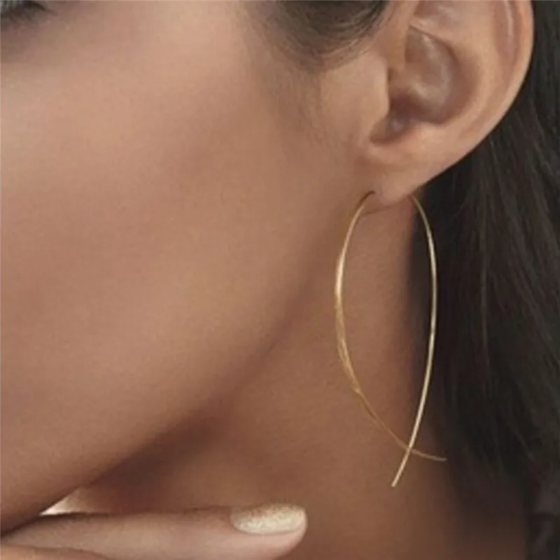 

1 Pair Fashion Newest Simple Brincos de gota Feminino Designer Fish Shaped Hoop Copper Wire Handmade Earrings for Women