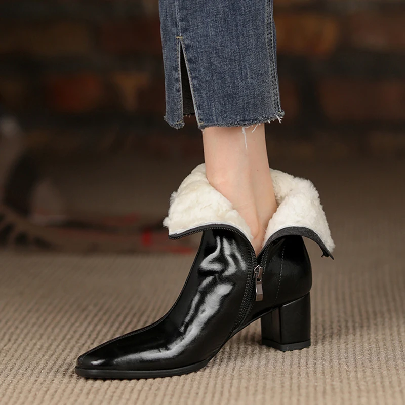

Fashion Winter Women Shoes Warm Wool Ankle Boots for Women Real Leather Square Toe Chunky Heels Fur Boots for Women Plus Size 43