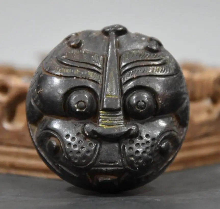 

Хуншань культура архаизмы черный железный метеорит скульптура голова тигра уплотнение статуя