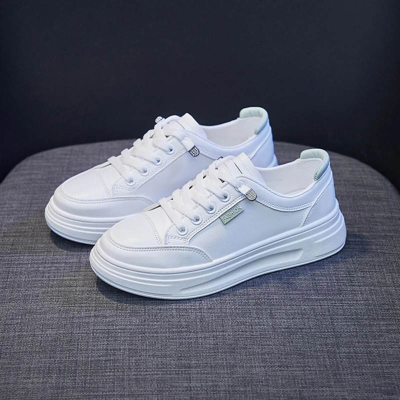 

White Sneakers Women Chunky Shoes 2021 Autumn Walking Casual Vulcanized Shoes Light Shoes for Women Platform Sneakers De Mujer