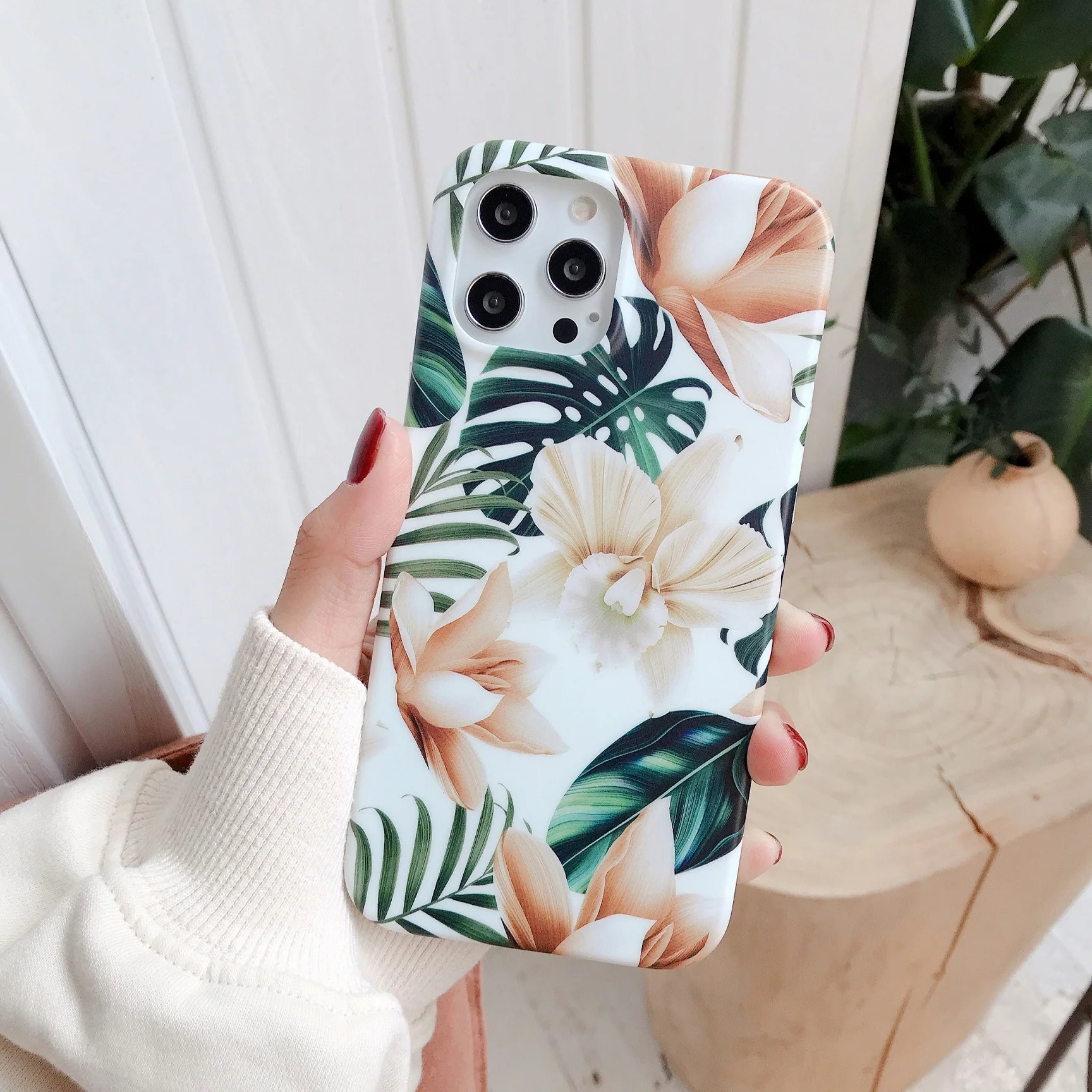 

Phone Case For iPhone SE 2020 7 8 X XR Plus XS 11 12 13 Mini Pro Max Luxury Transparent Silicone Printing Flowers Leaves Cover