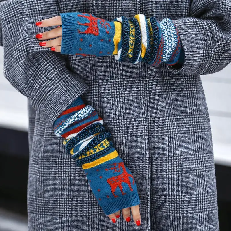 

2021 New Fall And Winter Fashion Christmas Deer Hand Sleeve Arm Wool Fingerless Gloves Soft Warm Half Wool Mittens 1pair