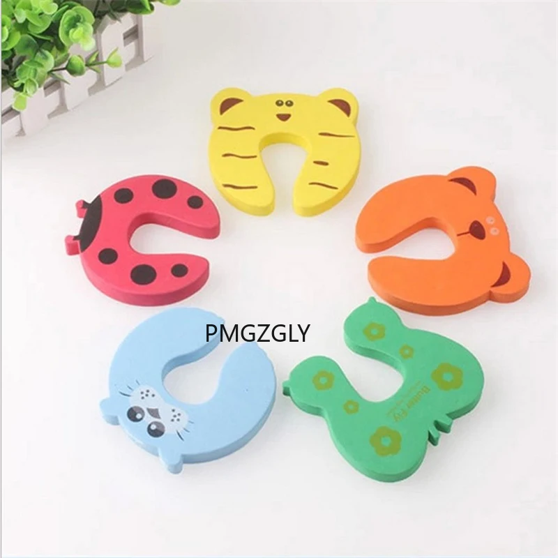 5Pcs/Set Holder Safety Locks Security Guard Door Knob Wall Protection Cartoon Animal Foam Stopper Baby Finger Protect | Мать и ребенок