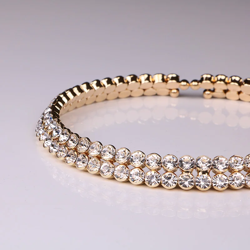 Ожерелье чокер женское с большими кристаллами колье серебряным покрытием