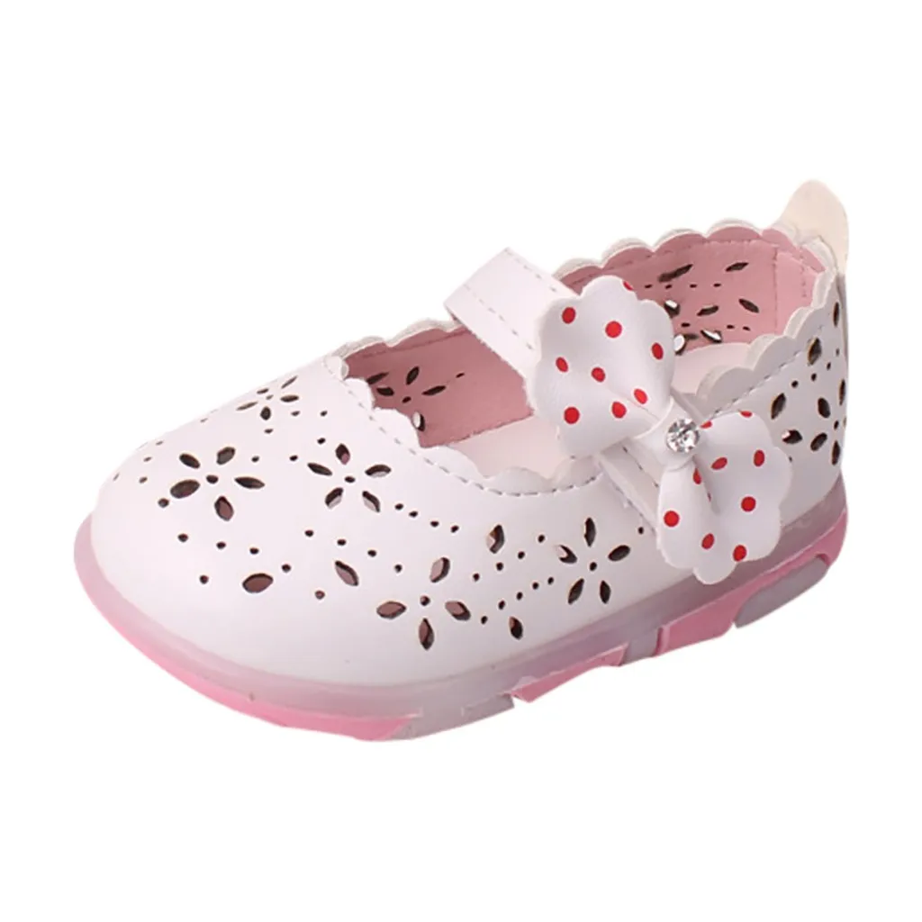 Сандалии для маленьких девочек одежда малышей однотонные туфли из искусственной