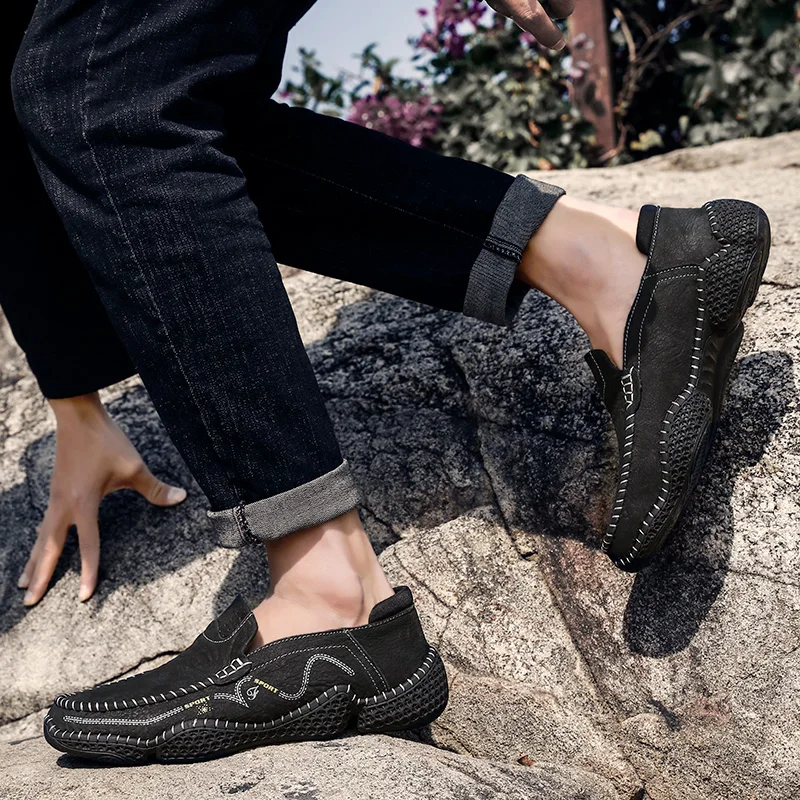 

Brand Quality Leather Shoes Men Loafers 2020 New Breathable Men's Casual Driving Oxfords Shoes Men Flats shoes Moccasins Shoes