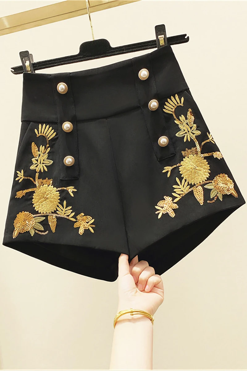 

White Short Pants Woman Embroidered Double Breasted Wide-Leg Short Women's Spring Retro High-Waist Sequined Casual Boots Pants