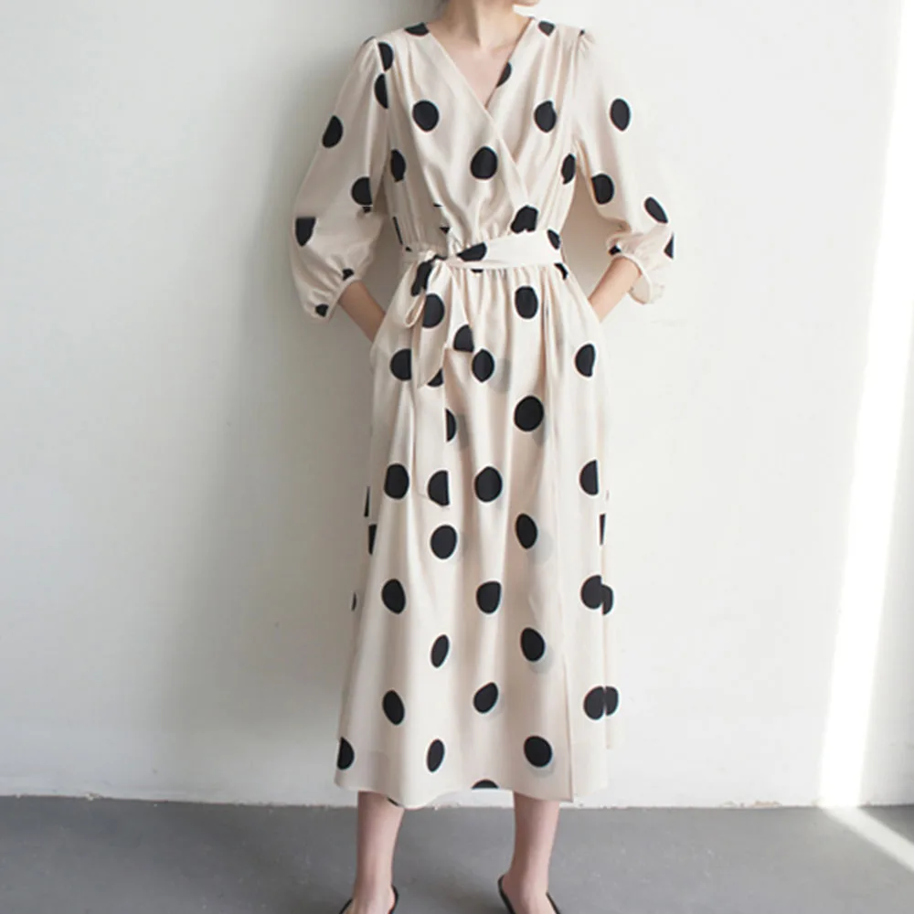 

Retro Polka Dot V-neck Waistband With Lantern Sleeves Chic Dress Side Pockets Women Dress 2021 Hot V Neck Female Women Dress