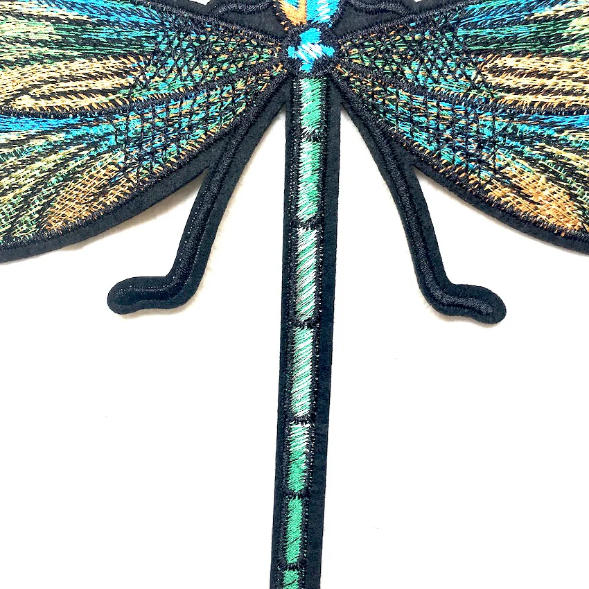 1 шт. Большая красивая вышитая аппликация в виде стрекозы нашивки для утюга