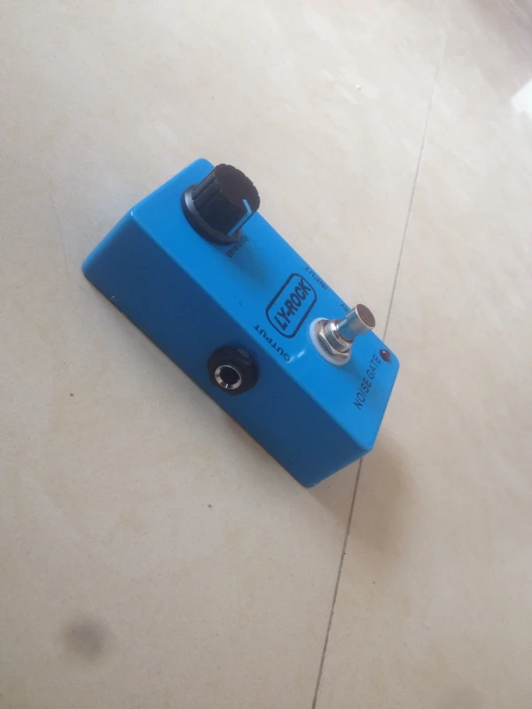 

Rock and Roll Electric Guitar Classic Stompbox-noise Reduction