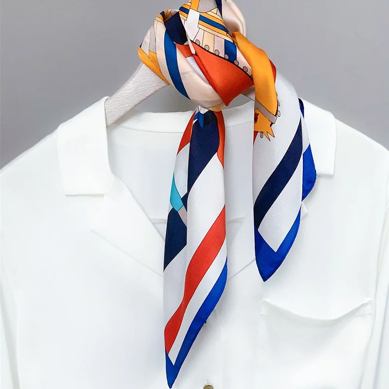 

Women Natural Silk Square Scarf Retro Horse Print Hairband Office Lady Cravat Female Handbag Decoration Beautiful Gift 53x53cm