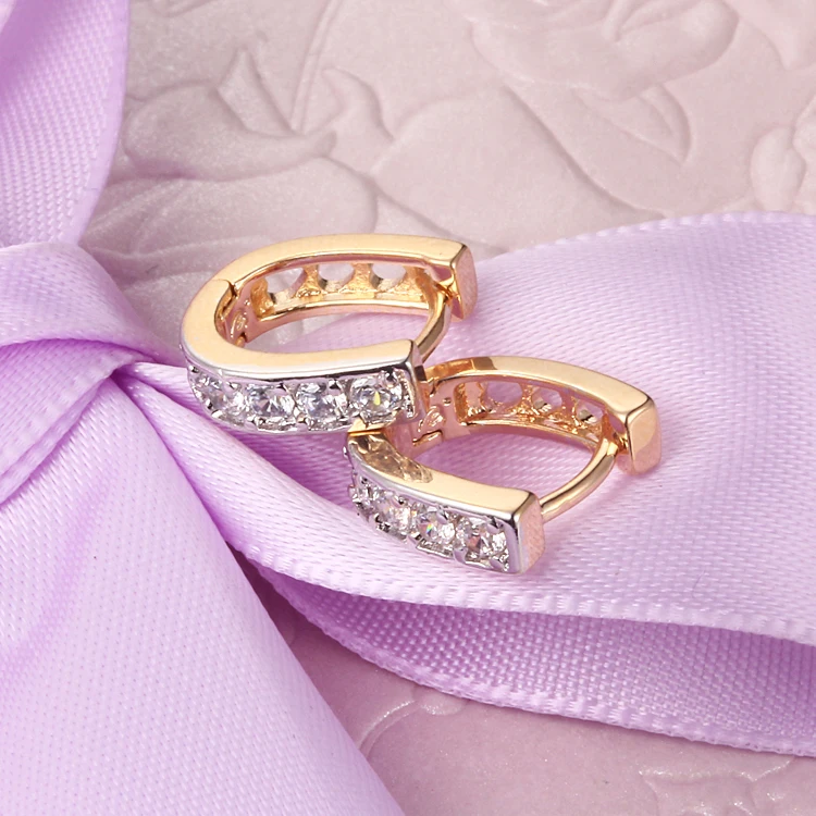 

New 2021 Gold-Color CC Hoop Earrings For Children Girls Bijoux Brincos Cubic Zirconia Heart Earings Fashion 16E18K-27