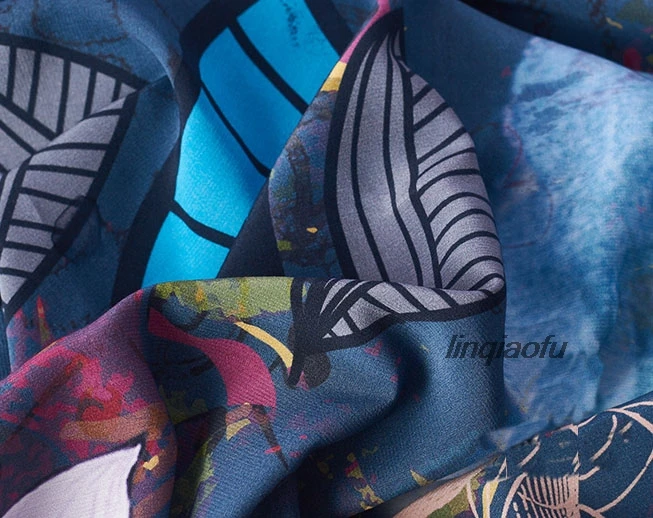 

2019 spring and summer silk digital printing lotus vintage dress high-grade clothing fabric High-end linen fabric