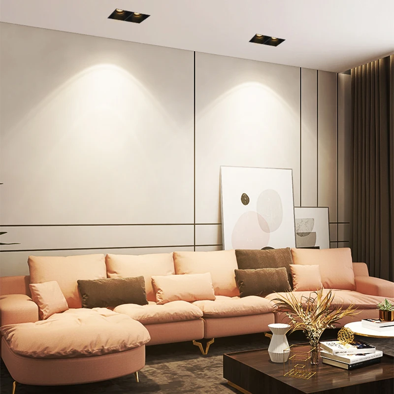 Гибкий светодиодный прожектор SCON с антибликовым покрытием легко