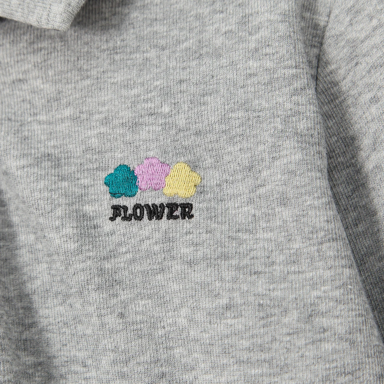 

Casual Flower Embroidery Button Decoration Cotton Style T-Shirt Tops Girl Hip Hop Streetwear Women Long Sleeve Polo Shirts Tops