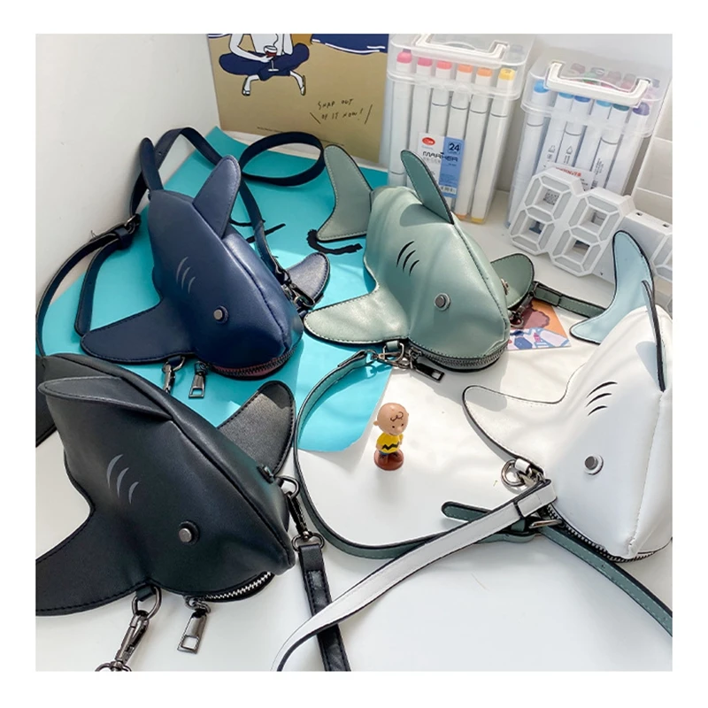 

Designer 2021 New Whale Shape Bag Women Cute Cartoon Handbag Ladies Fashion Small Crossbody Bag