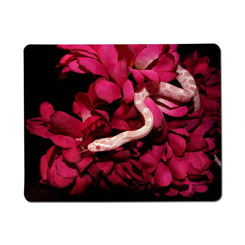 

Маленькие забавные игры с цветочным рисунком под змеиную кожу Мышь геймер Dota2 игровой Мышь Бесплатная доставка прочная нескользящая малень...