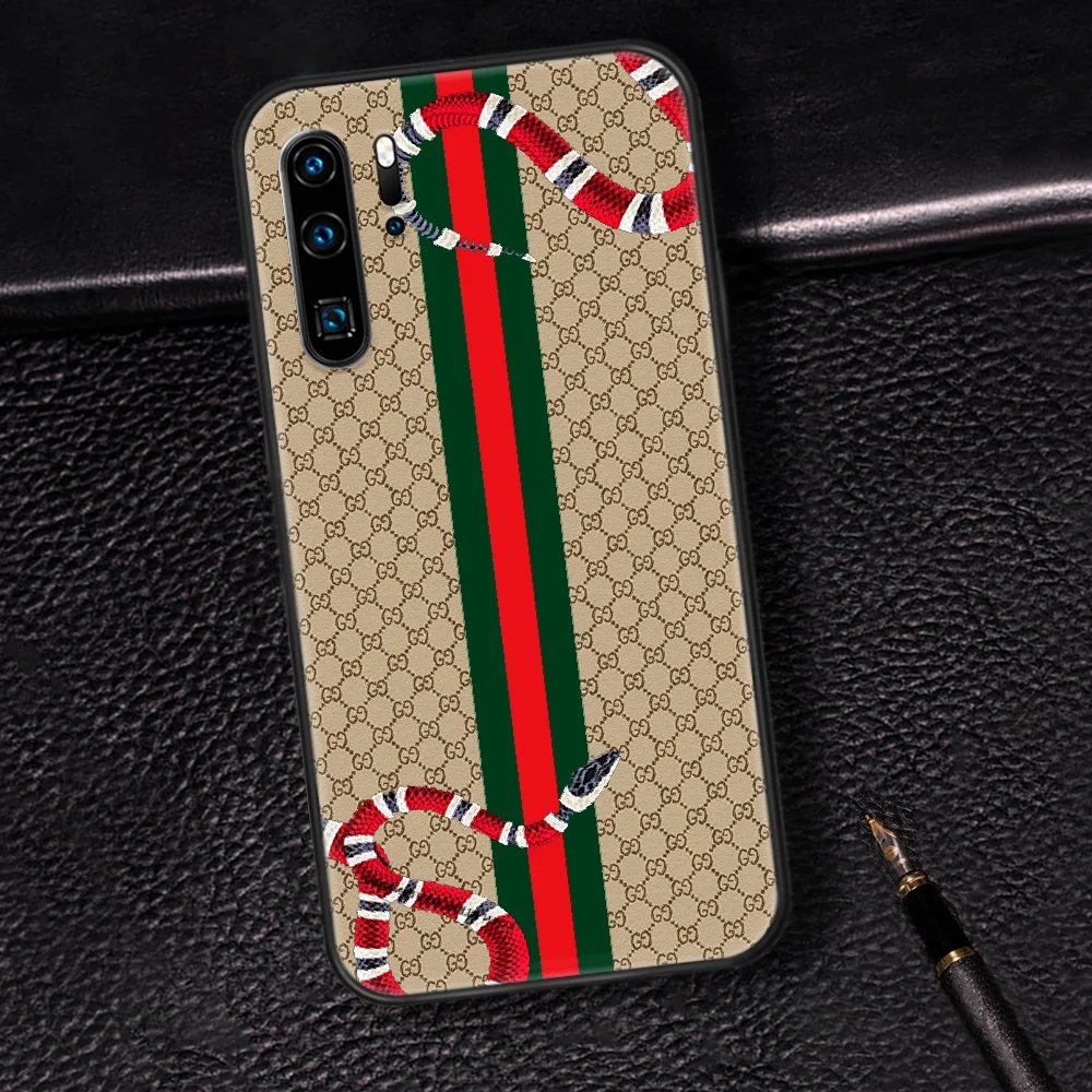 

Italian Luxury Brand Snake Tiger Phone Case For Huawei P Mate 10 20 30 40 Pro Lite Smart 2019 2021 black Hoesjes Fashion Coque