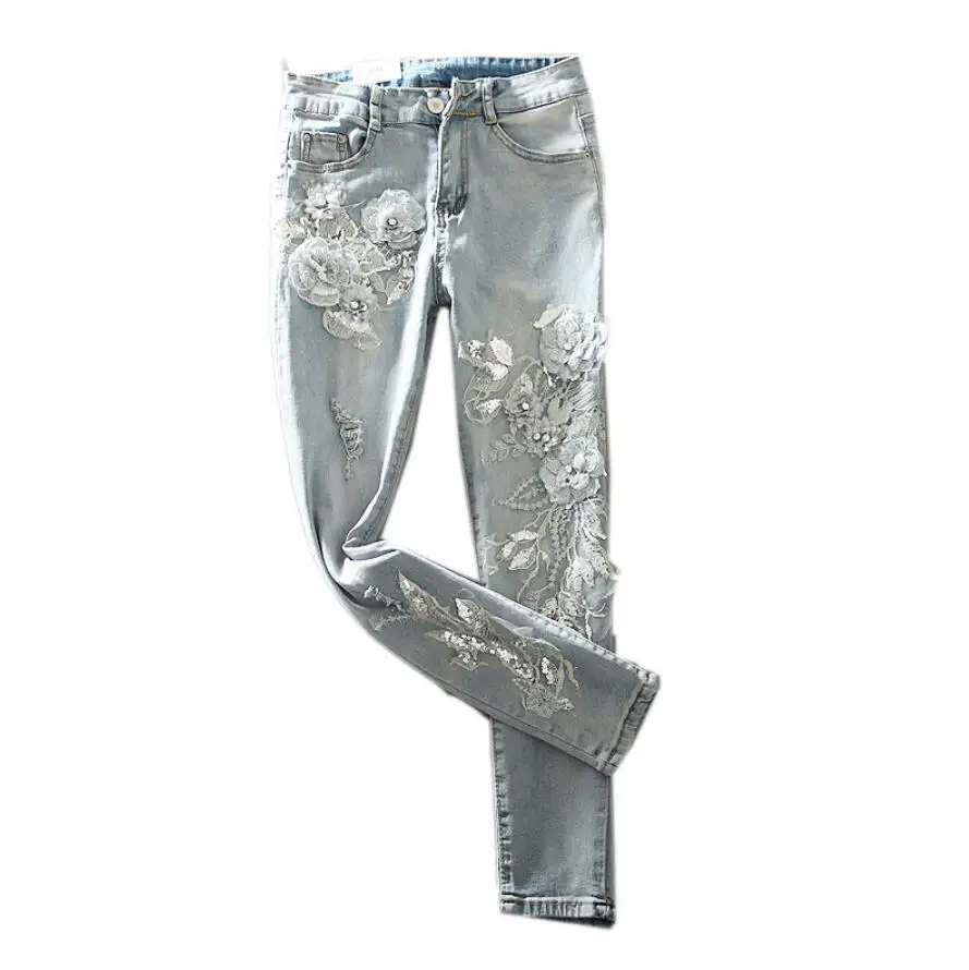 

Женские джинсовые брюки-карандаш с цветочной вышивкой и блестками