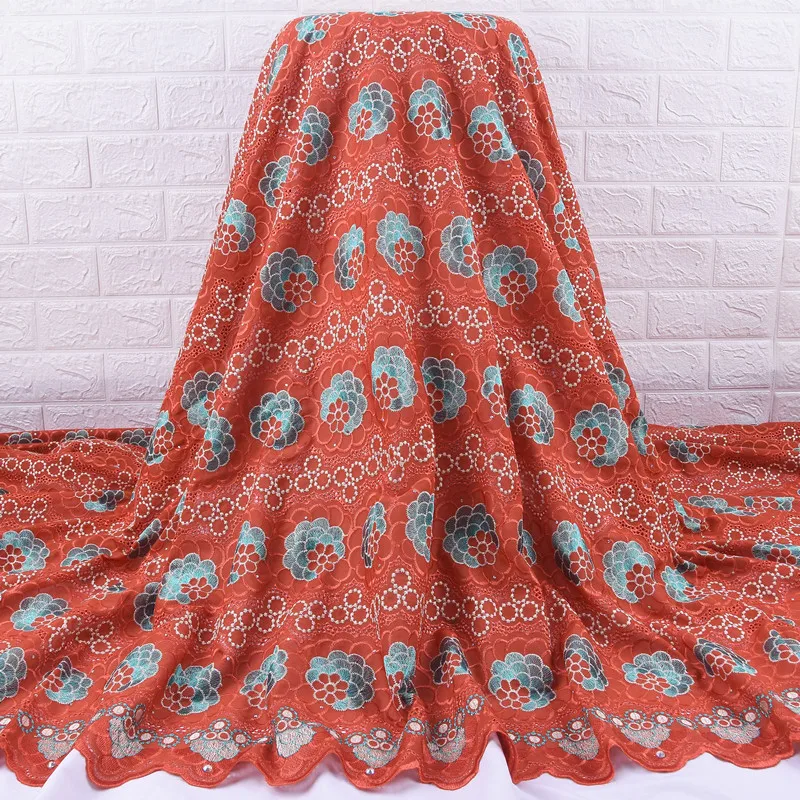 

Zhenguiru High Quality Cotton Fabric French Lace Fabric Embroidery African Lace Fabric Nigerian Fabric For Women Party A1938